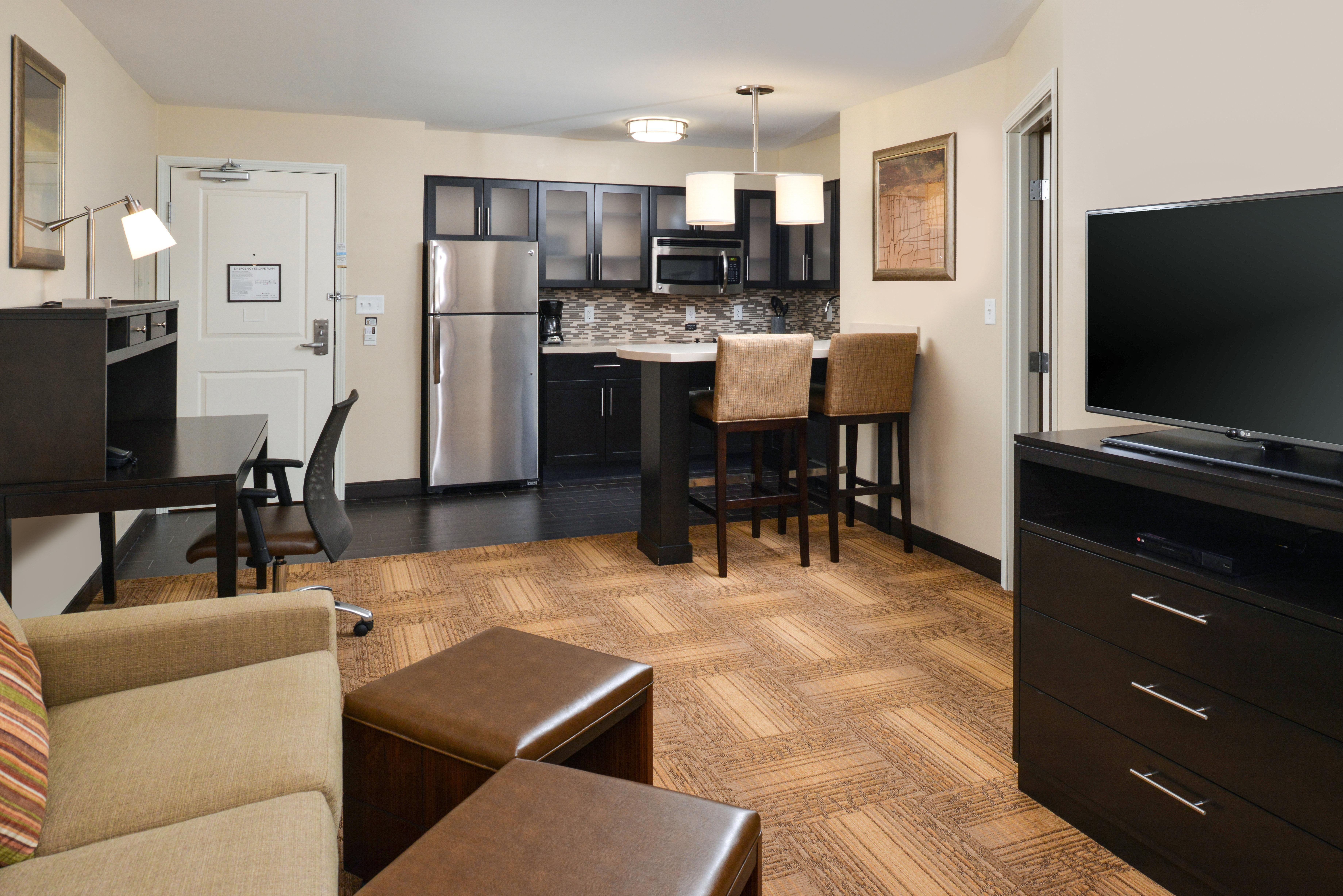 Staybridge Suites Merrillville By Ihg Esterno foto