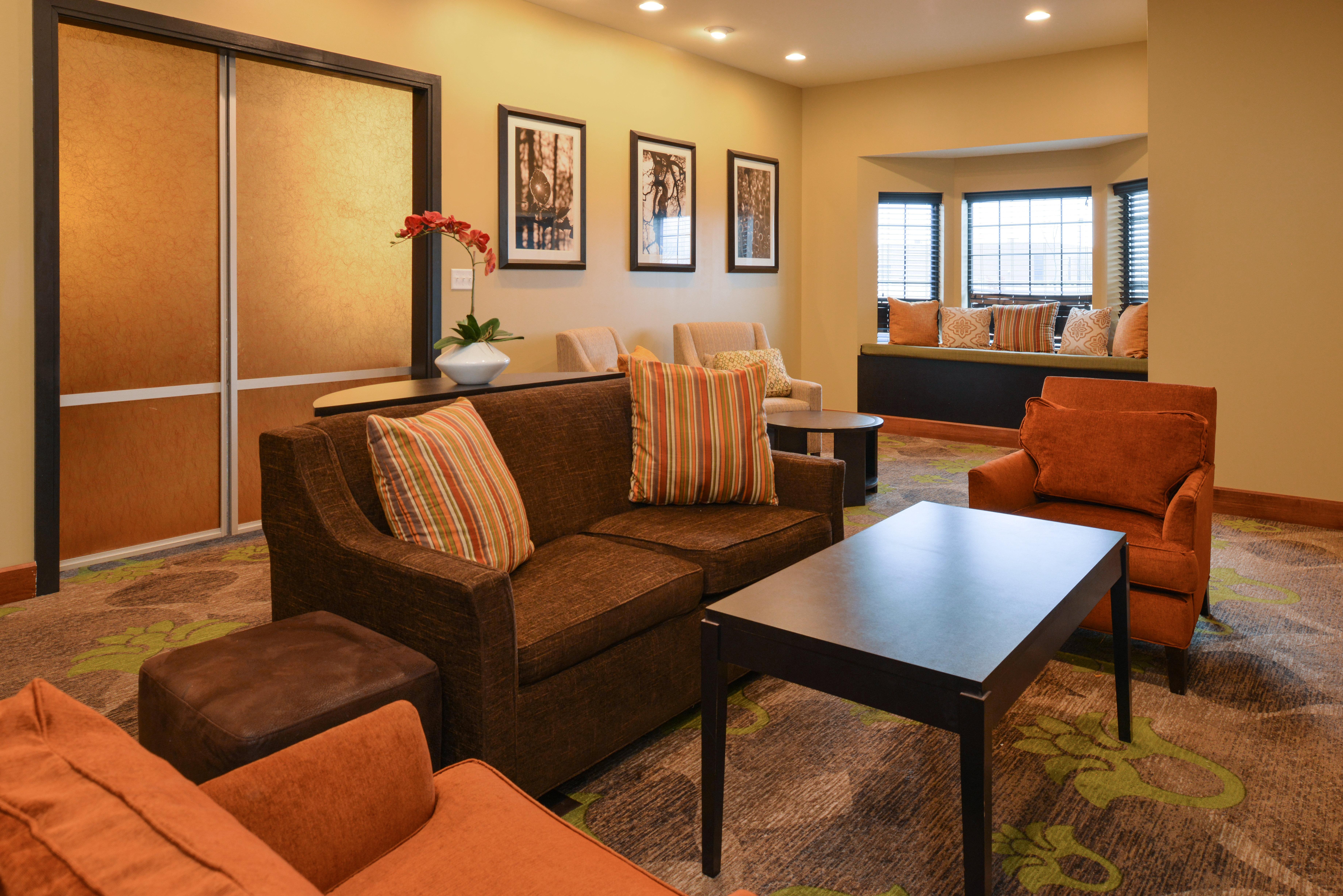 Staybridge Suites Merrillville By Ihg Esterno foto