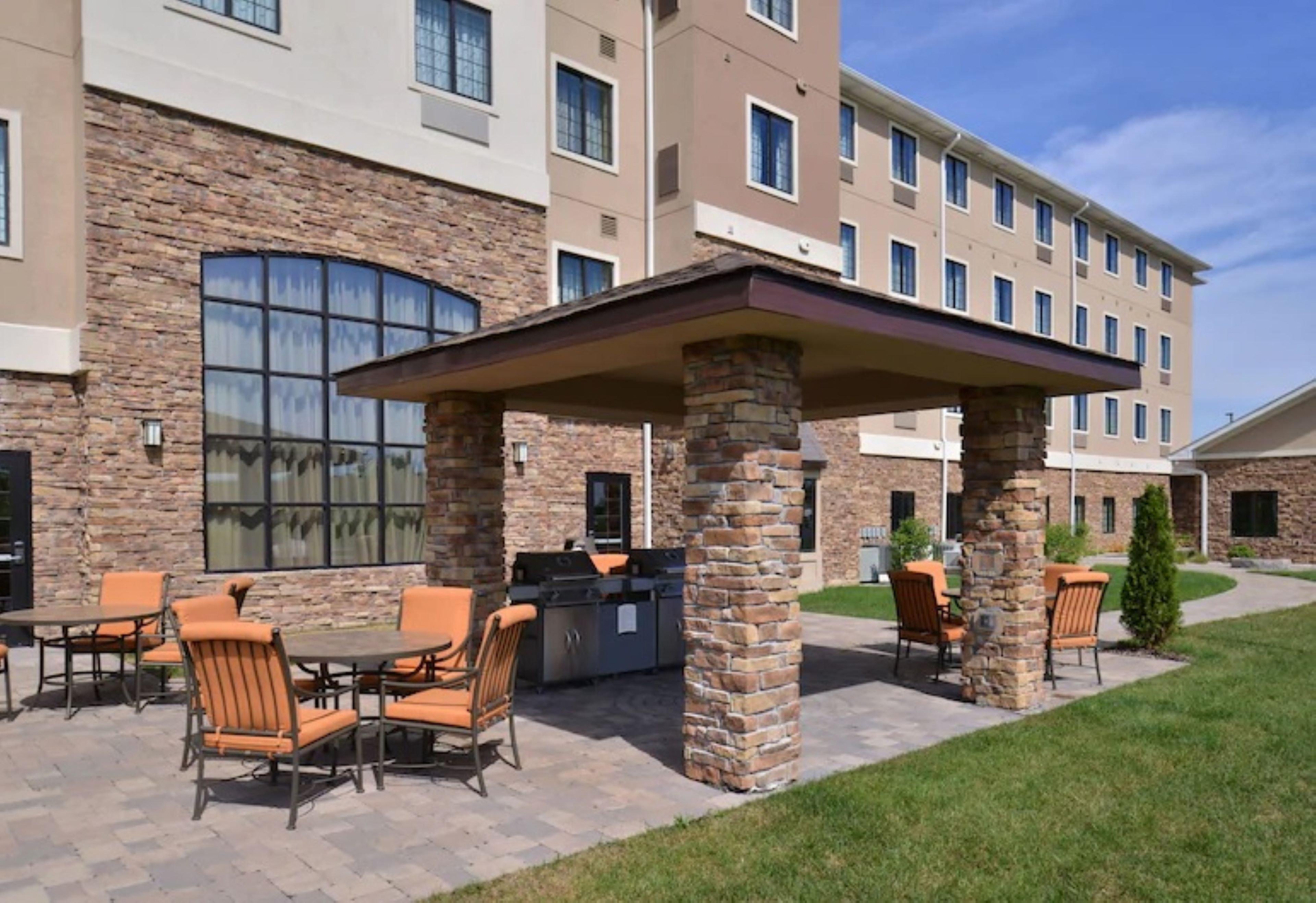 Staybridge Suites Merrillville By Ihg Esterno foto